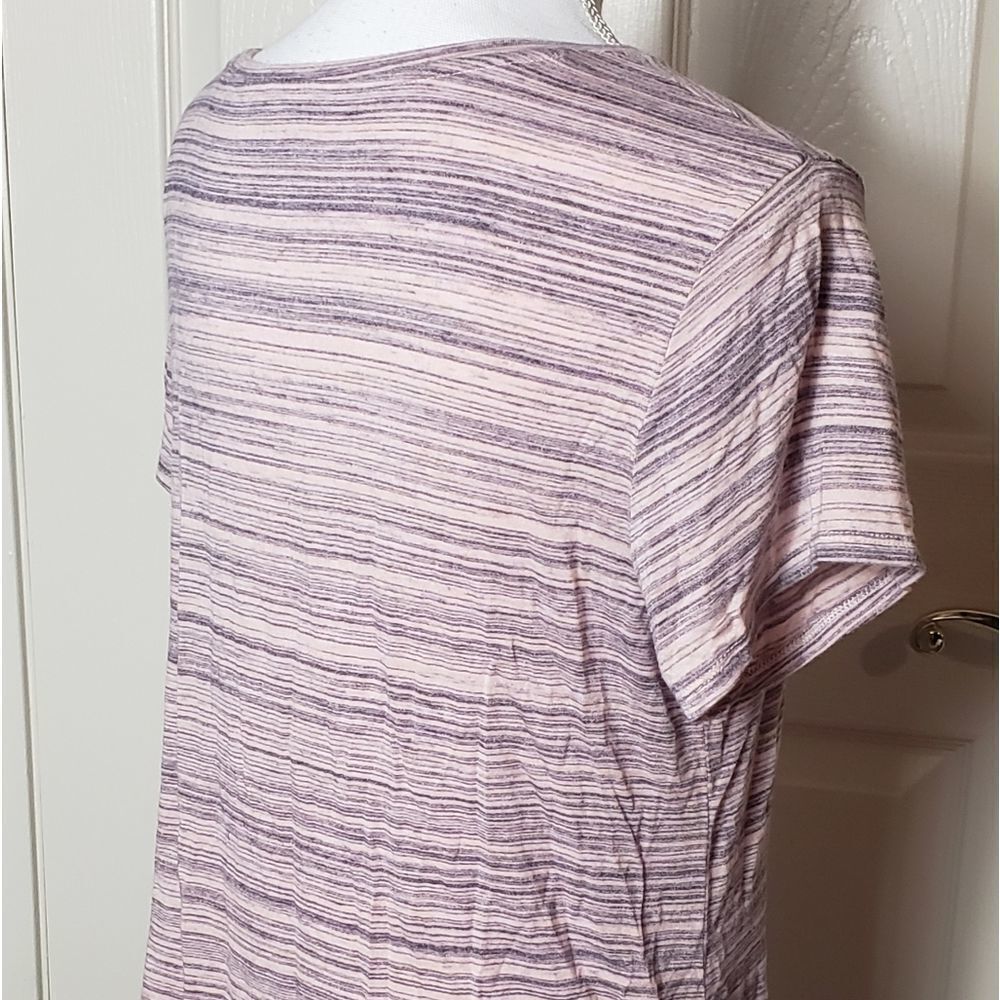🌼Striped t-shirt - Picture 2 of 4